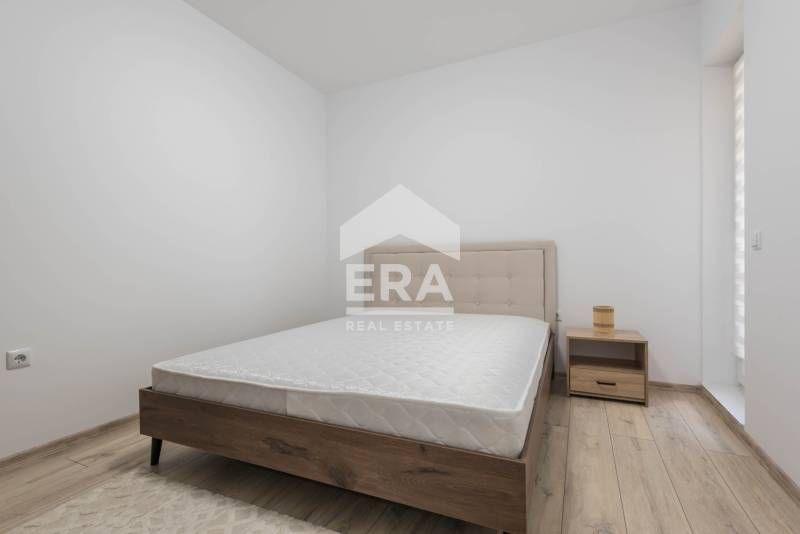 Дава се под наем Тристаен апартамент в Варна, Трошево - 91 кв.м за 511 € - Снимка #6