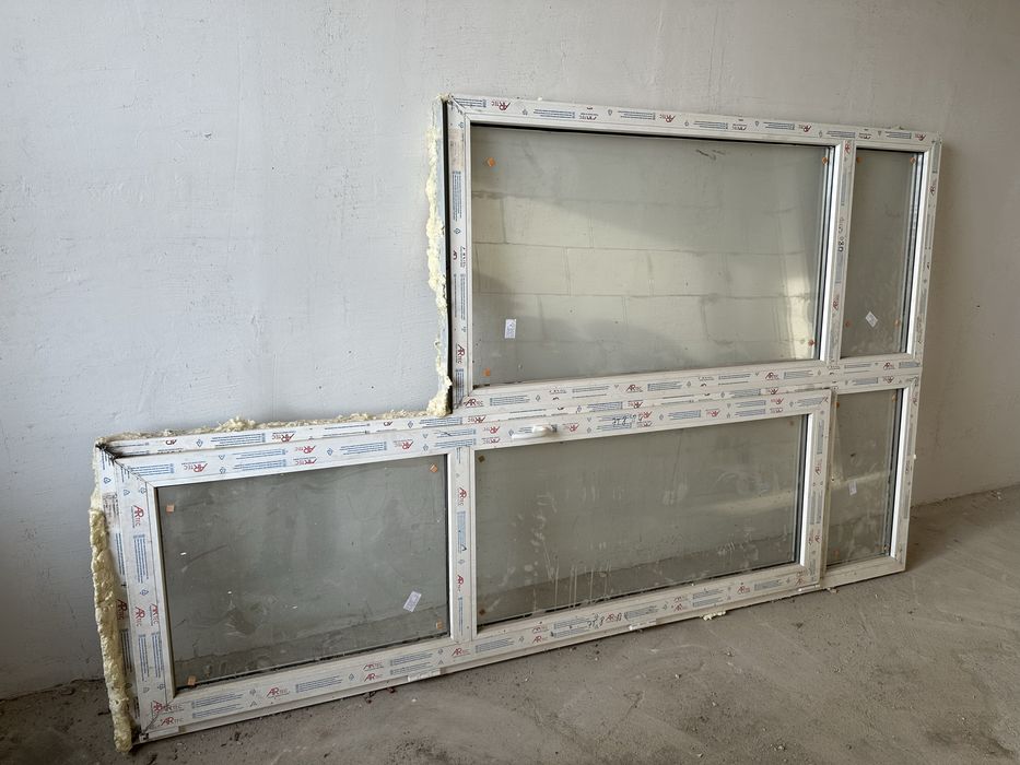 Продам входную дверь для балкона