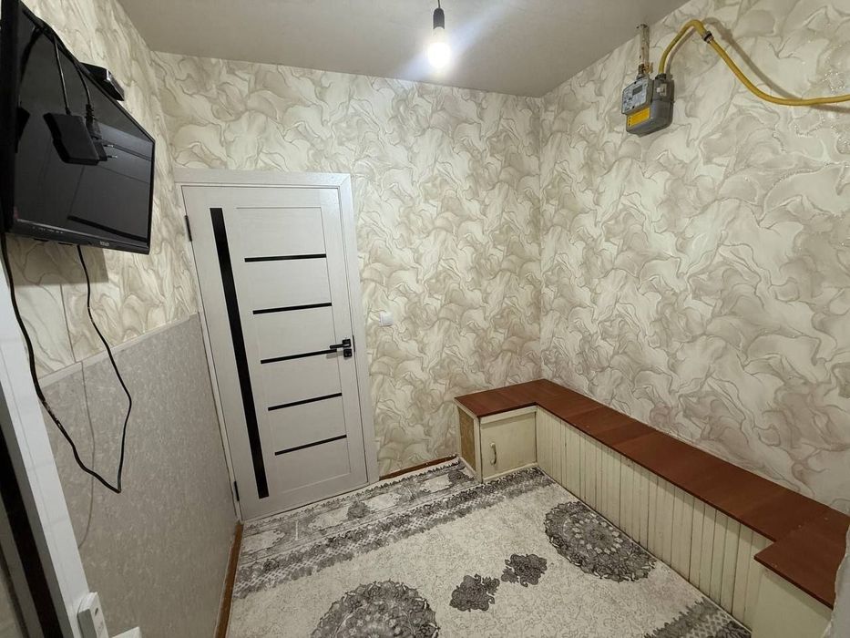 Продаю квартиру 2