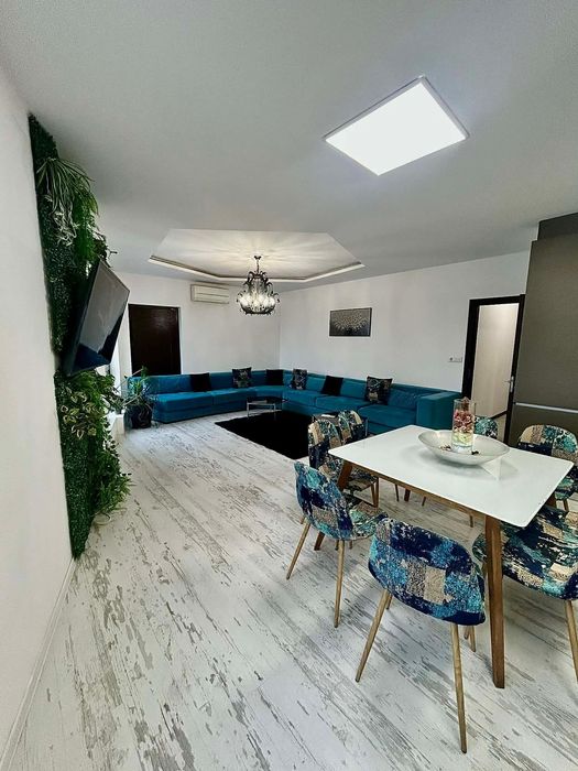 Тристаен апартамент, под наем, Център