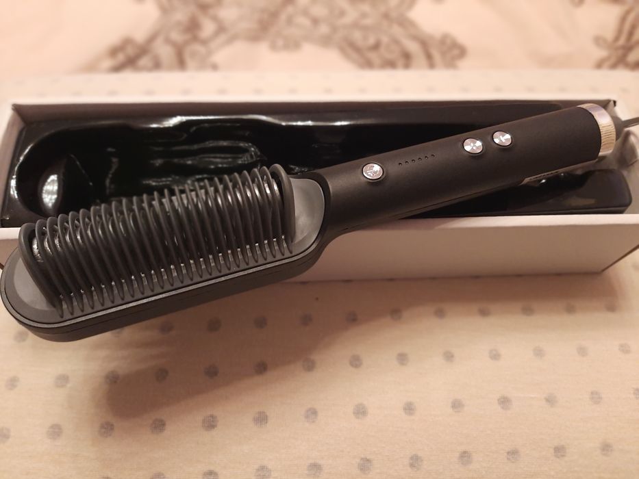 Нова!Електрическа четка за изправяне на коса!