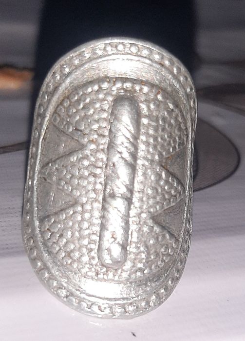 Кольцо старинное серебрянное.