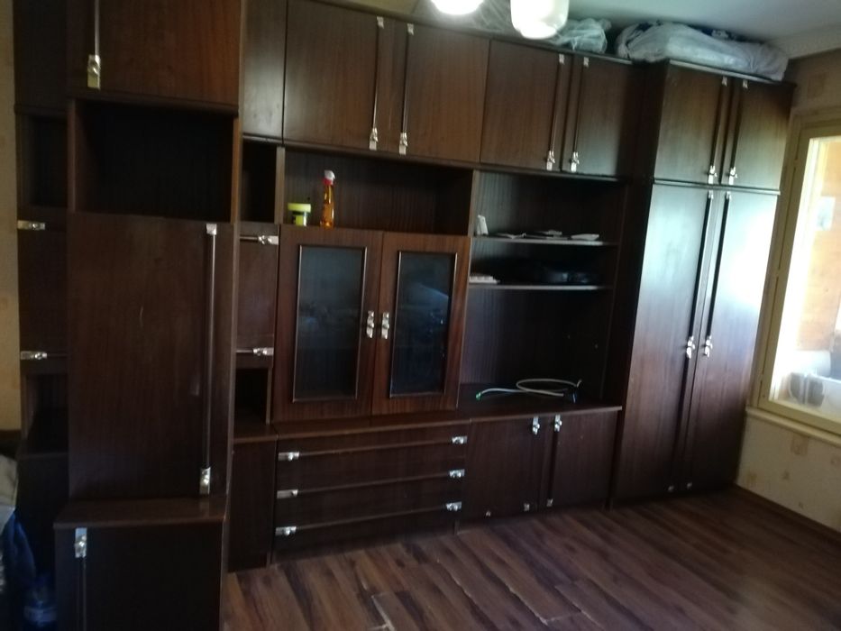 Кафява секция - разглобяема масивно дърво