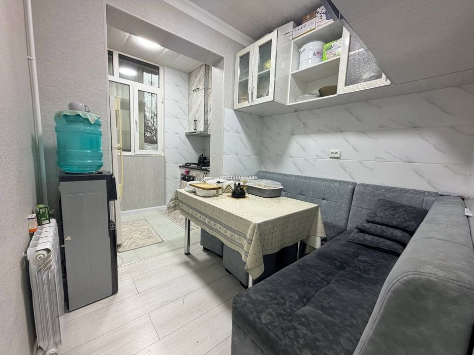 Юнусобод 4кв 4/3/4 Сотилади