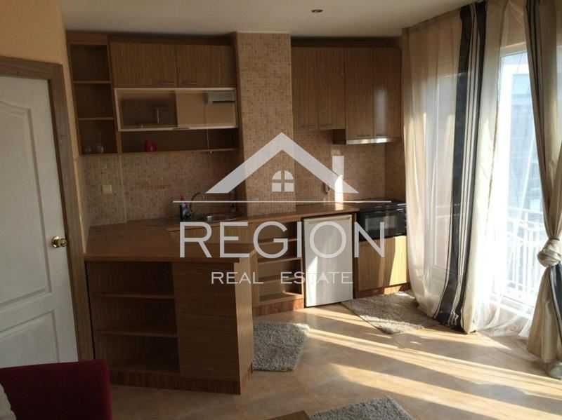 Двустаен НОВ апартамент-Централна поща