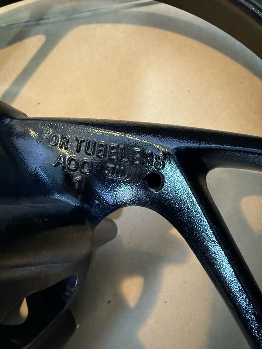 Предна джанта Suzuki GSX-S