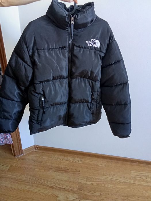 The North Face продам куртку , торг есть !
