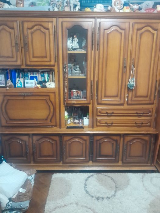 Mobila dormitor lemn masiv