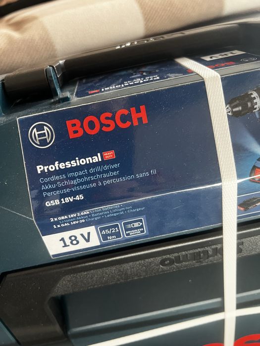 Bosch bormasina cu impact gsb 18V-45