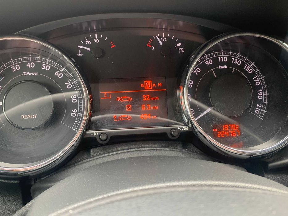 Vand Peugeot 3008 Hybrid4