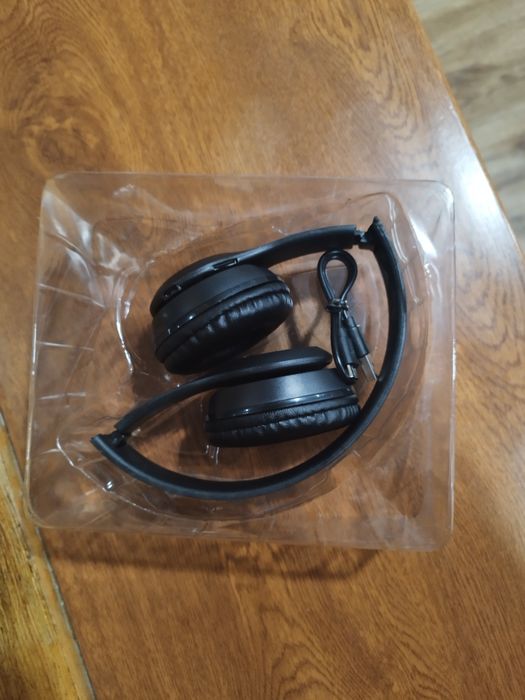 Наушник от Borofone