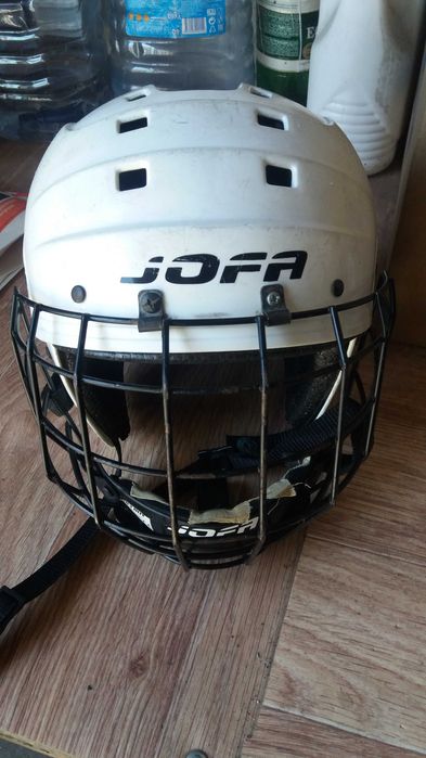 Хоккейный шлем подростковый