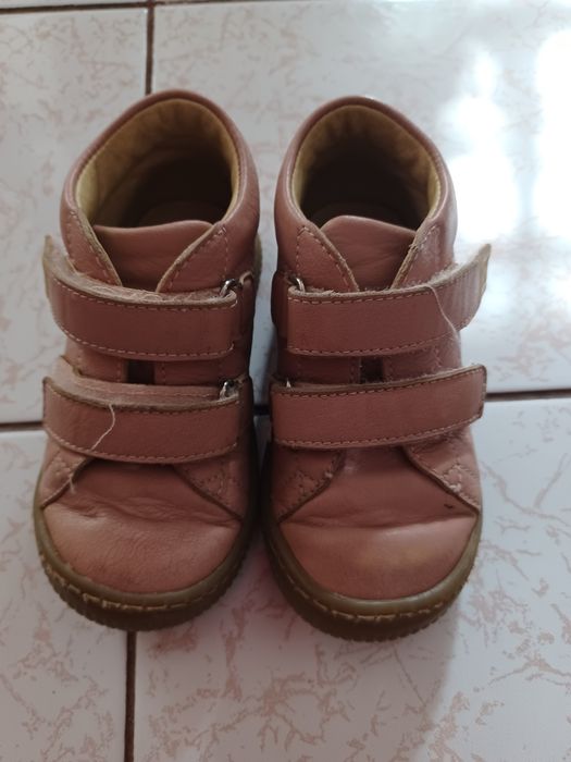 Детски обувки "Колев и колев "