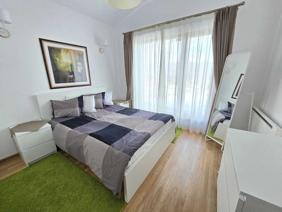 Еднофамилна къща в затворен комплекс до Пирин голф, район Разлог