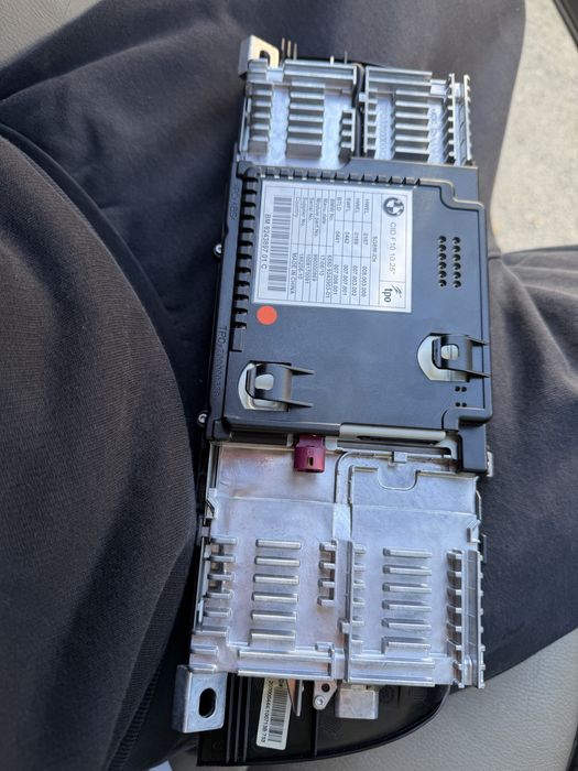 Bmw CIC Дисплей за F серия