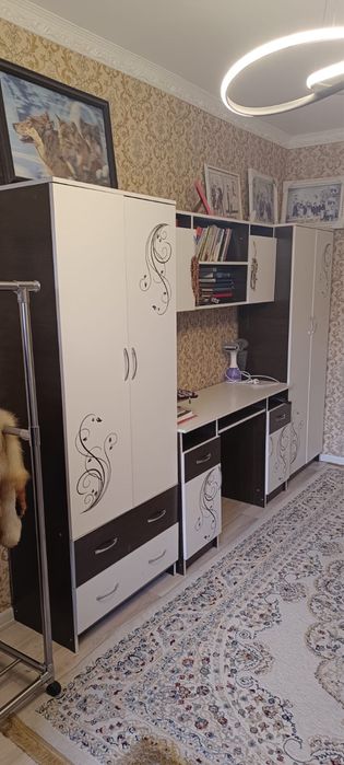 Продам комплект мебели