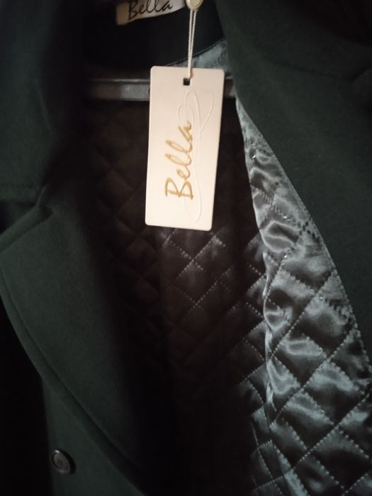 Продаю кашемировые пальто.