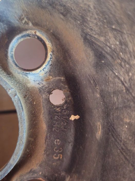 Продам 4 штамповки R 14