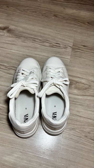 Мъжки обувки Zara