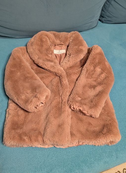 Haina blana fete H&M nouă nr. 122/128 (6-8 ani)