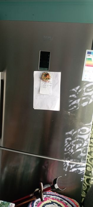 Продам холодильник