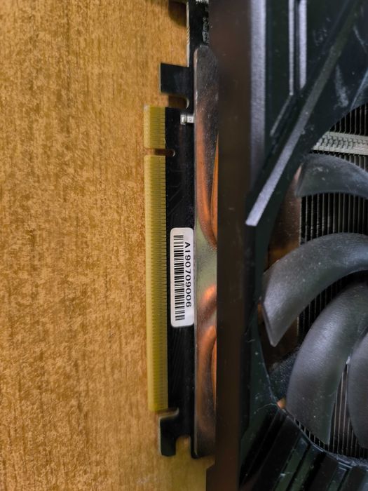 Видео карта RTX 2060 6gb 192 bit