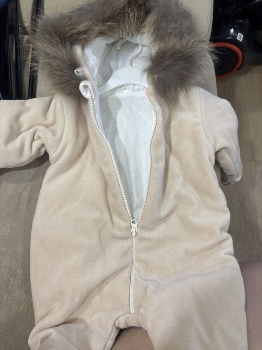 Плюшевый комбинезон для малыша