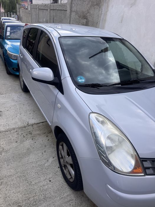 Vand Nissan note nerulat in romania