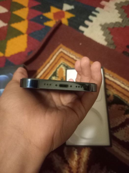 iPhone 12 Pro vakum LL/A