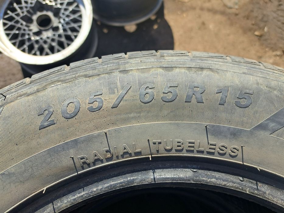Продам резину р15