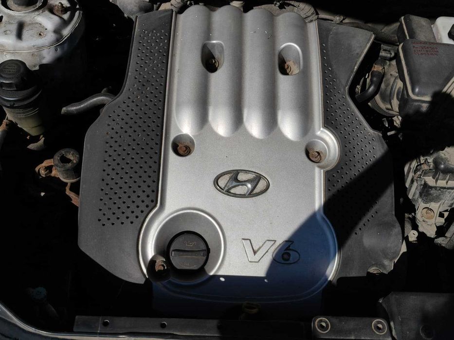 Hyundai Santa Fe 2.7 V6 Benzină Automată 4x4 – 2006 – 360.600 km