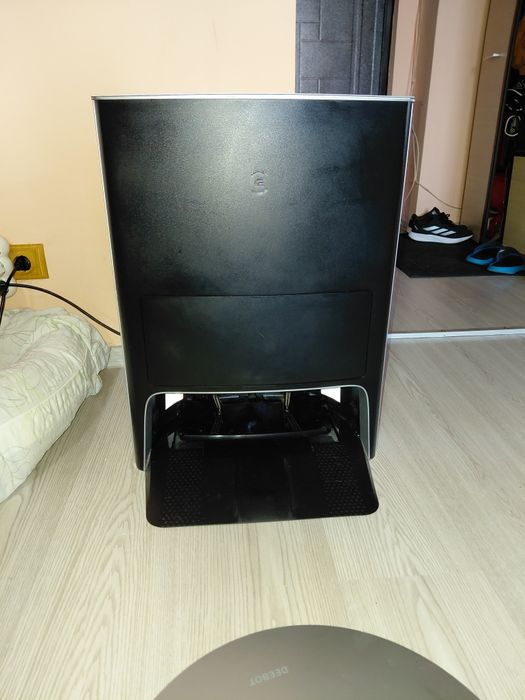 Aspirator robot ecovacs x1 omni