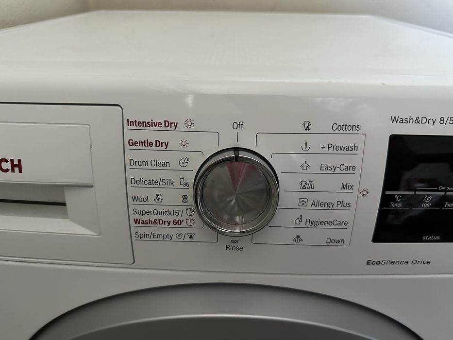 Комбинирана пералня със сушилна
