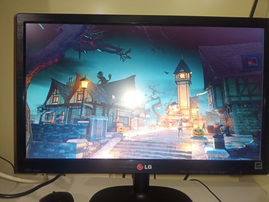 Игравой компьютер сотилади 4 ядроли