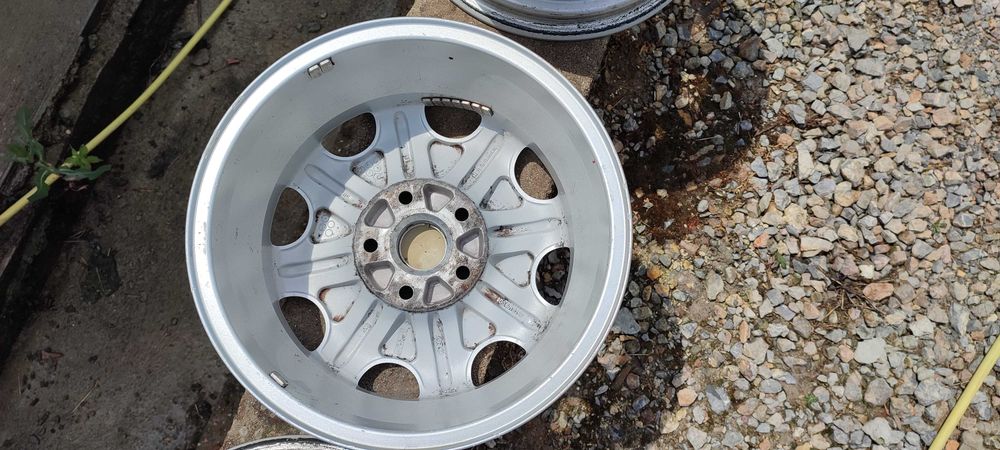 Алумивиеви оригинални джанти AUDI 15 цола 5x112 6J ET45 57.1  - 5броя