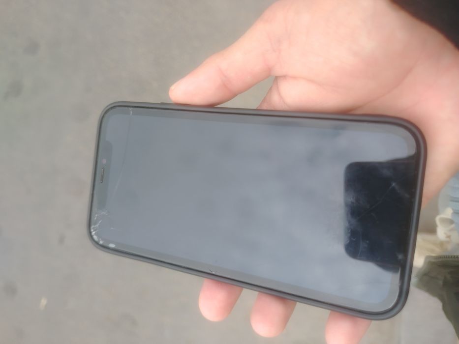 Apple 11 128гб продам