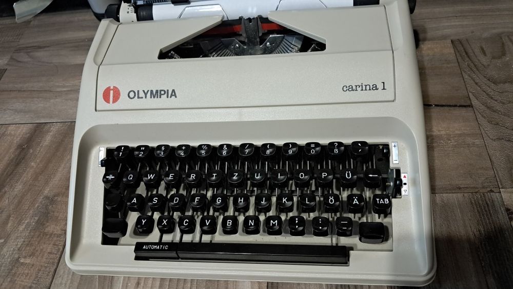 Mașină de scris Olympia