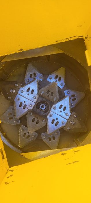 Universal drobilkalar puskattilik motor 3kv yangi yilga aksiya