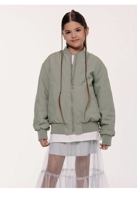 Стильная весення куртка. Бомбер 152 размер