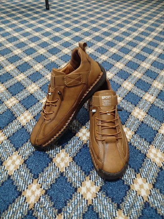 Erkaklar oyoq kiyimi