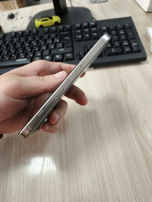 Iphone 16 pro 128 gb