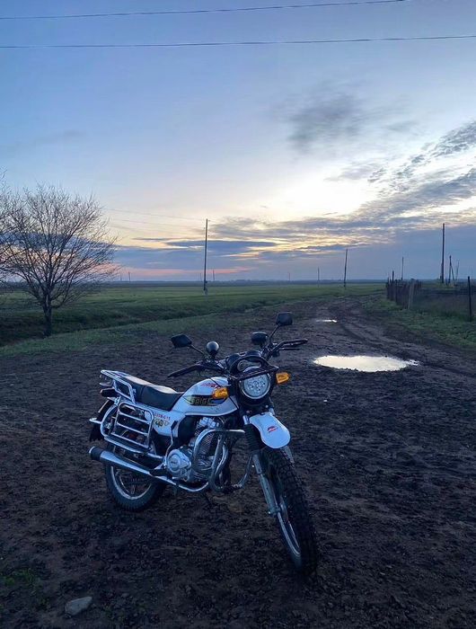 продаю мотоцикл или обмен Baige200cc