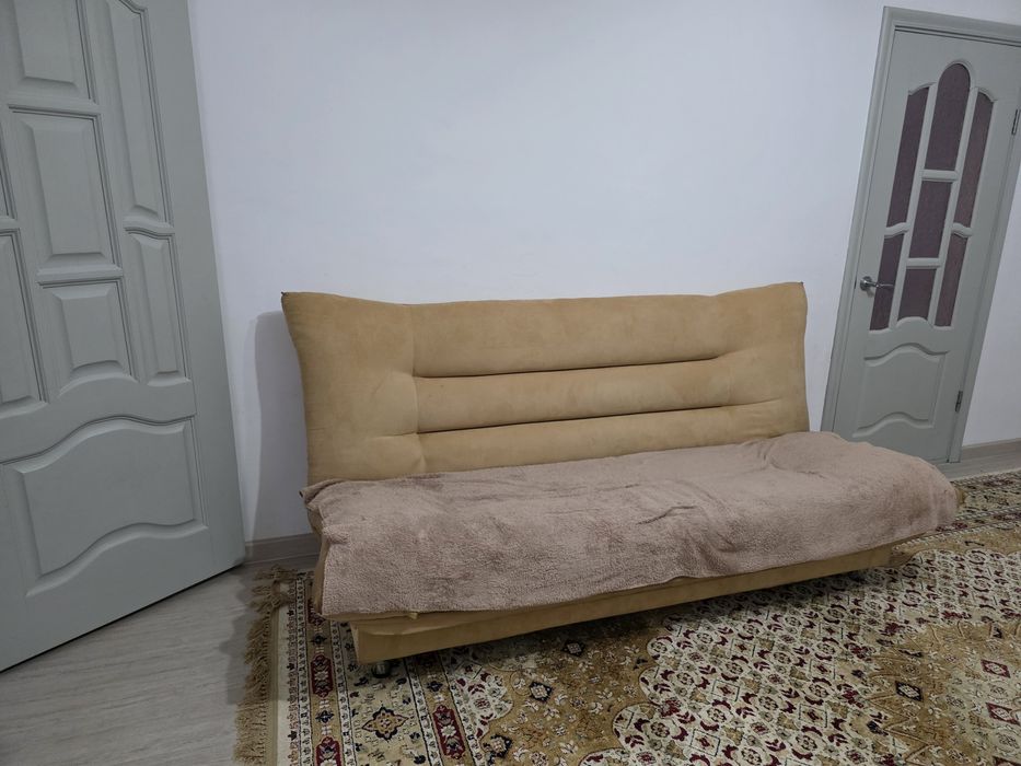 Продаётся диван срочно
