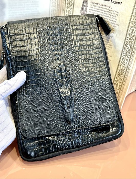 Мъжка чанта от естествена кожа  с крокодил Croco