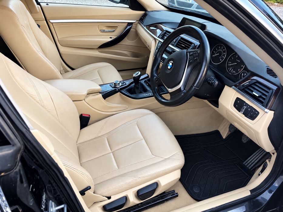 Dezmembrez BMW 320d GT F34 Luxury Line,Navi,manual, jante 18,suspensie M adaptiva,oglinzi cu rabatare electrica Culoare Black-Sapphire METALLIC (475)