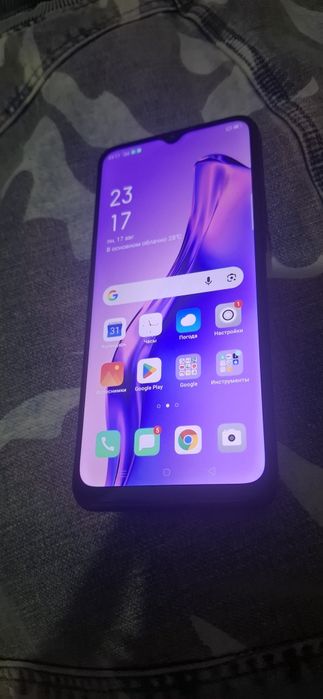 Oppo  A31  64gb.