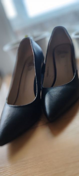 Туфли кожаные женские