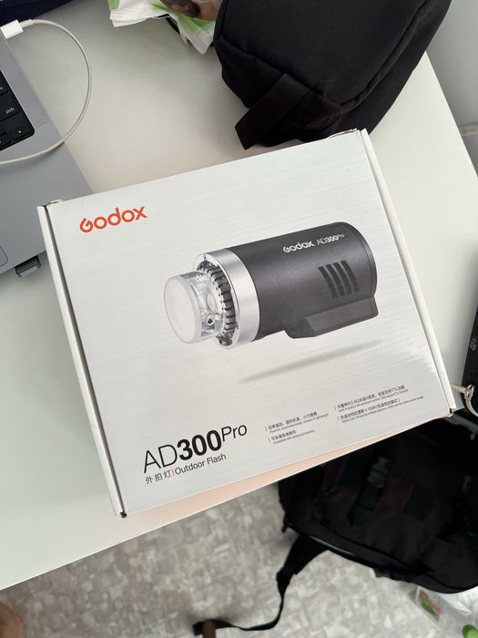 Godox AD300 Pro