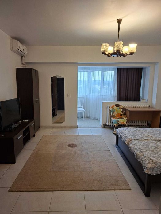 Apartament o camera - zona Nicolina
