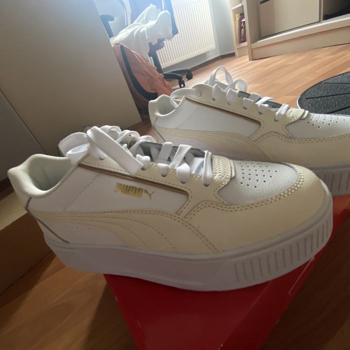 Adidasi Puma mărimea 40 originali